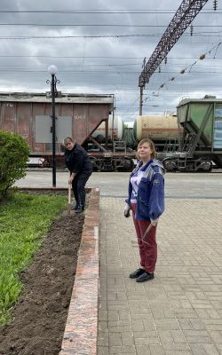 Мир. Труд. Май.