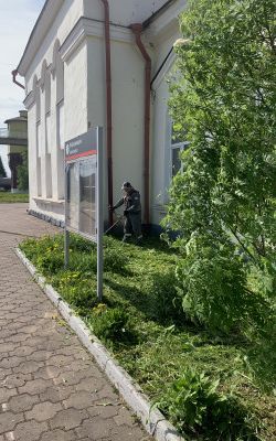 Весенний порядок на станции