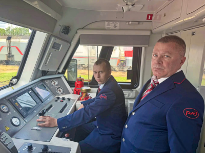 В Кировской области локомотивная бригада предотвратила трагедию и спасла ребенка 